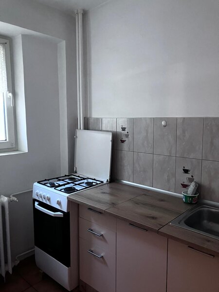 Drumul Taberei zona bld 1 Mai, linia tramvai 41, garsoniera mobilata